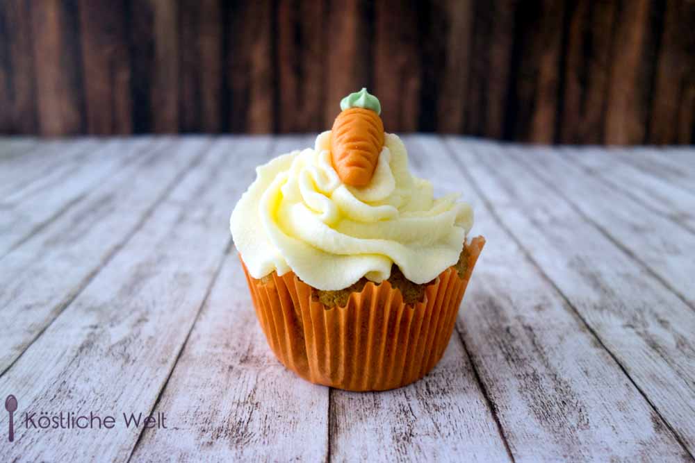 Luftige Rübli-Cupcakes ohne Mehl mit Frischkäse-Frosting - Köstliche Welt